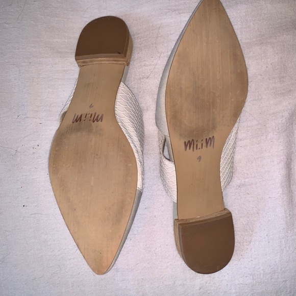 ViCi- Mi.iM “Epic” Mule- White/ Grey, size 9 - Picture 4 of 4